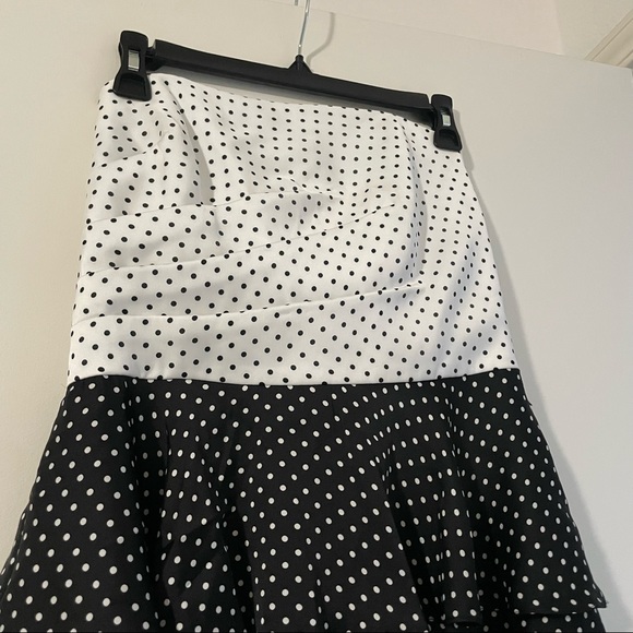 Black House White Market Strapless Dot Dress Size 8 NWT - Picture 4 of 7